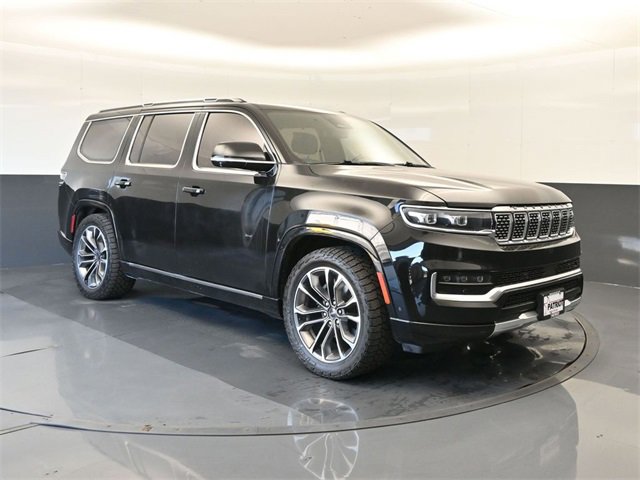 Used 2022 Jeep Grand Wagoneer Series III image 2