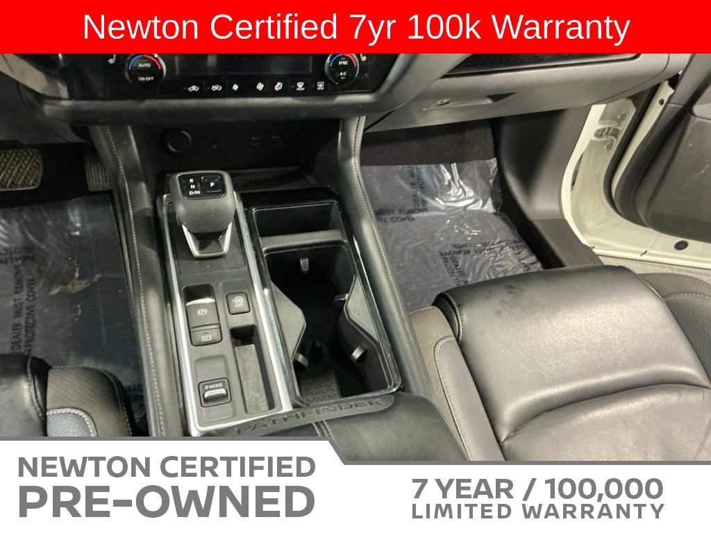 Used 2023 Nissan Pathfinder SL w/ Black Appearance Package FWD image 14