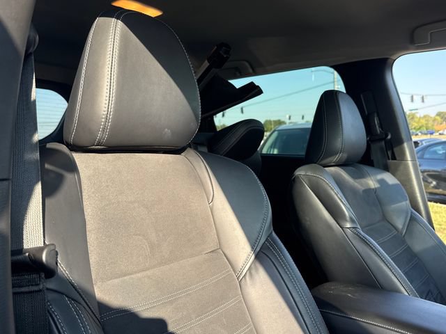Used 2022 Mitsubishi Outlander SE AWD/4WD image 34