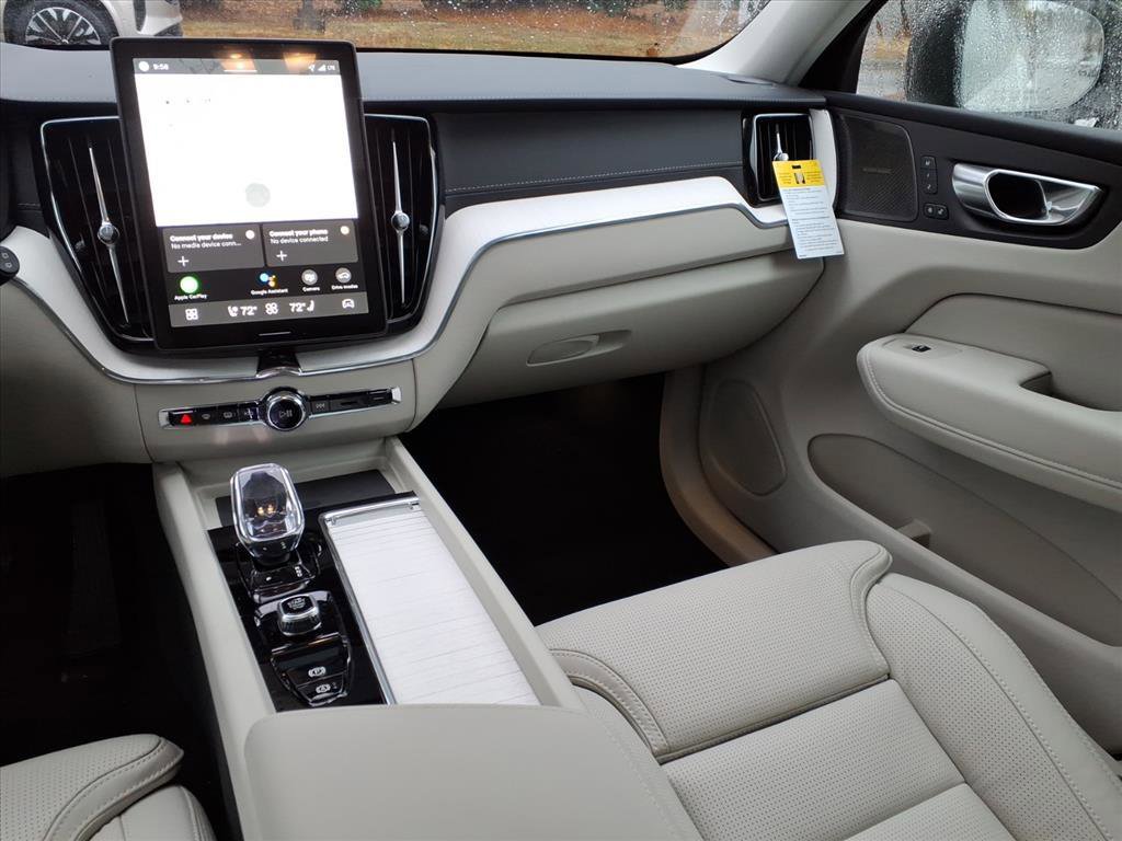 New 2026 Volvo XC60 T8 Ultra w/ Protection Package Premier image 14