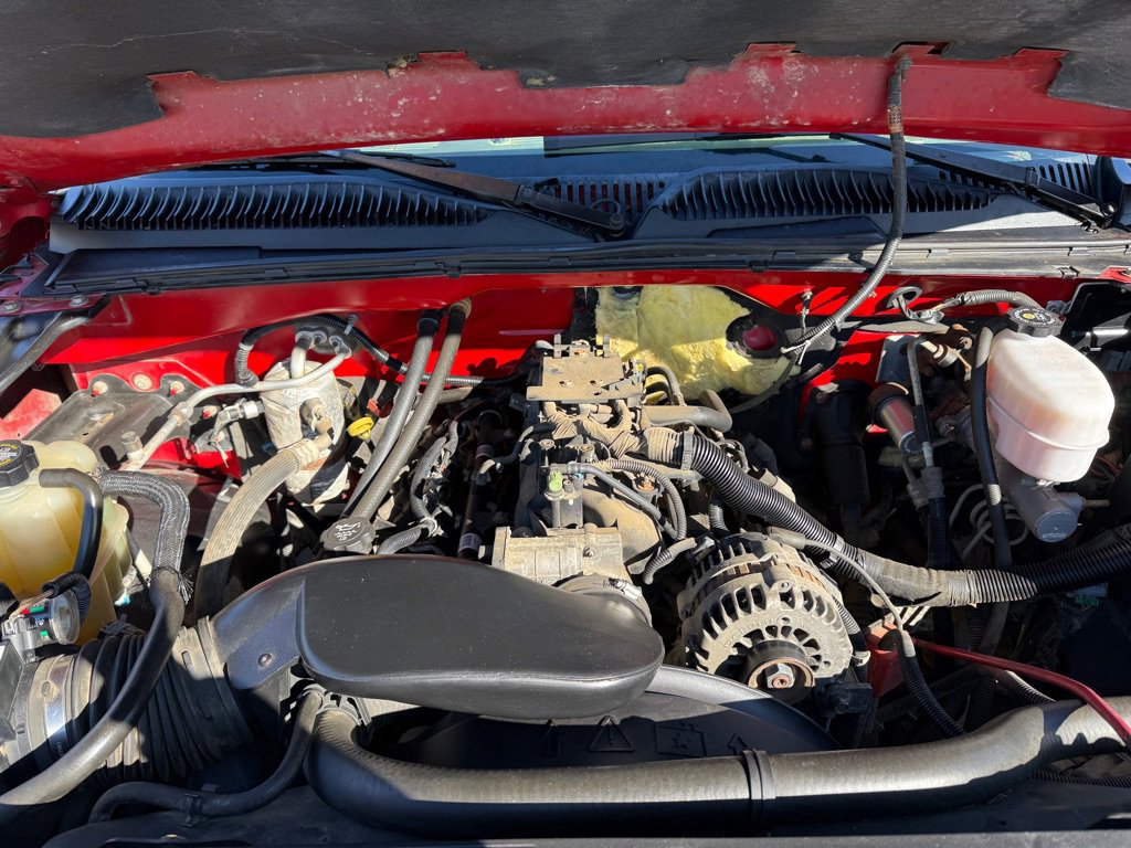 Used 2003 Chevrolet Silverado 3500 4x4 Regular Cab w/ Snow Plow Prep Package image 14