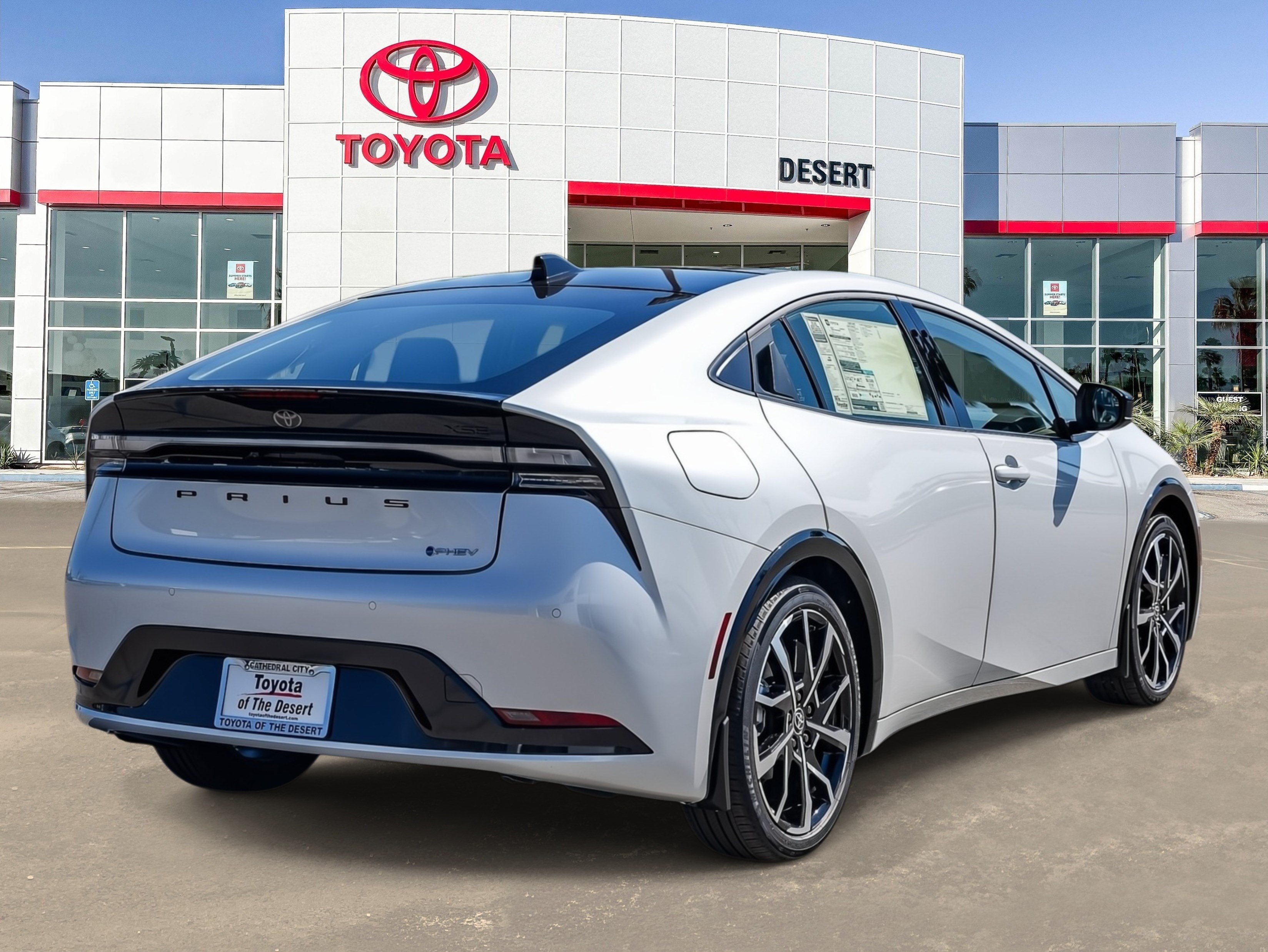 New 2026 Toyota Prius Plug-In Hybrid FWD image 7