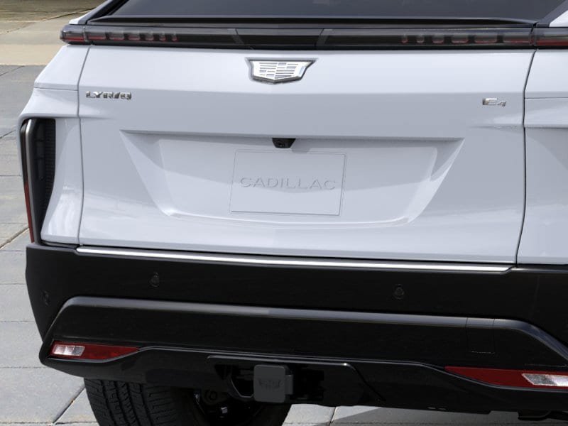 New 2027 Cadillac Lyriq Luxury w/ LPO, Floor Liner Package AWD/4WD image 14