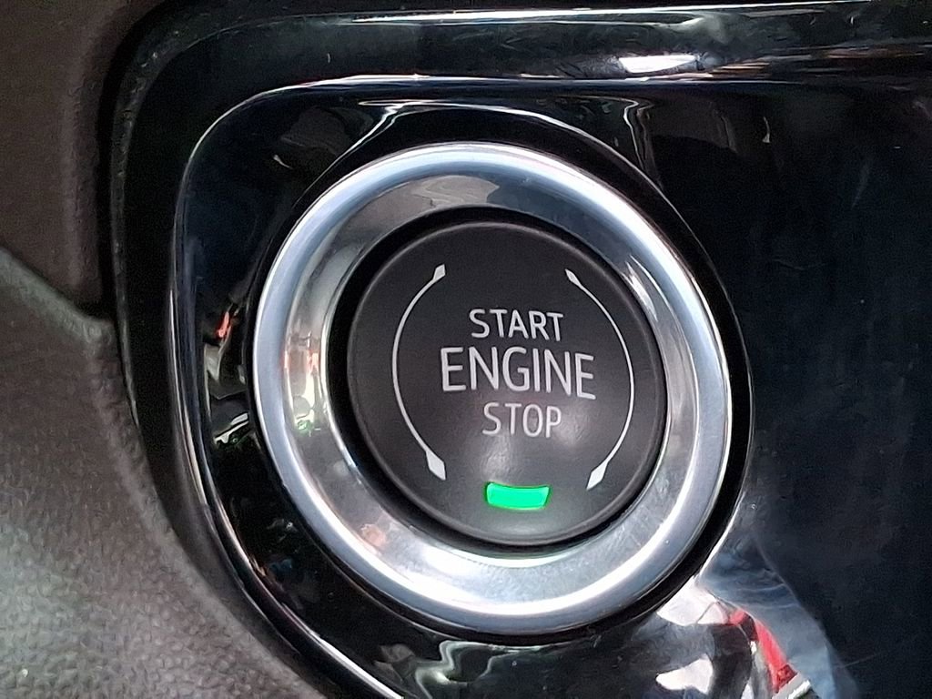 Used 2026 GMC Sierra 2500 SLE w/ Preferred Package image 25