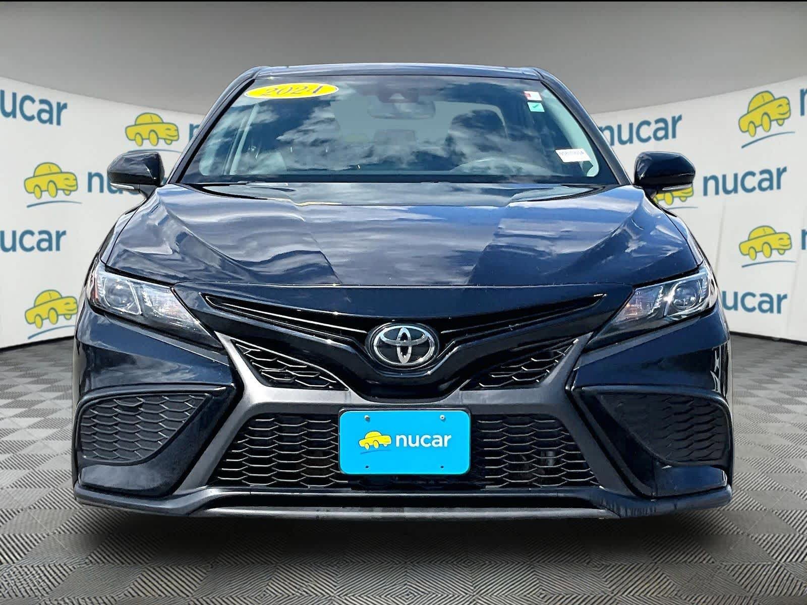 Used 2024 Toyota Camry SE w/ Cold Weather Package AWD/4WD image 2