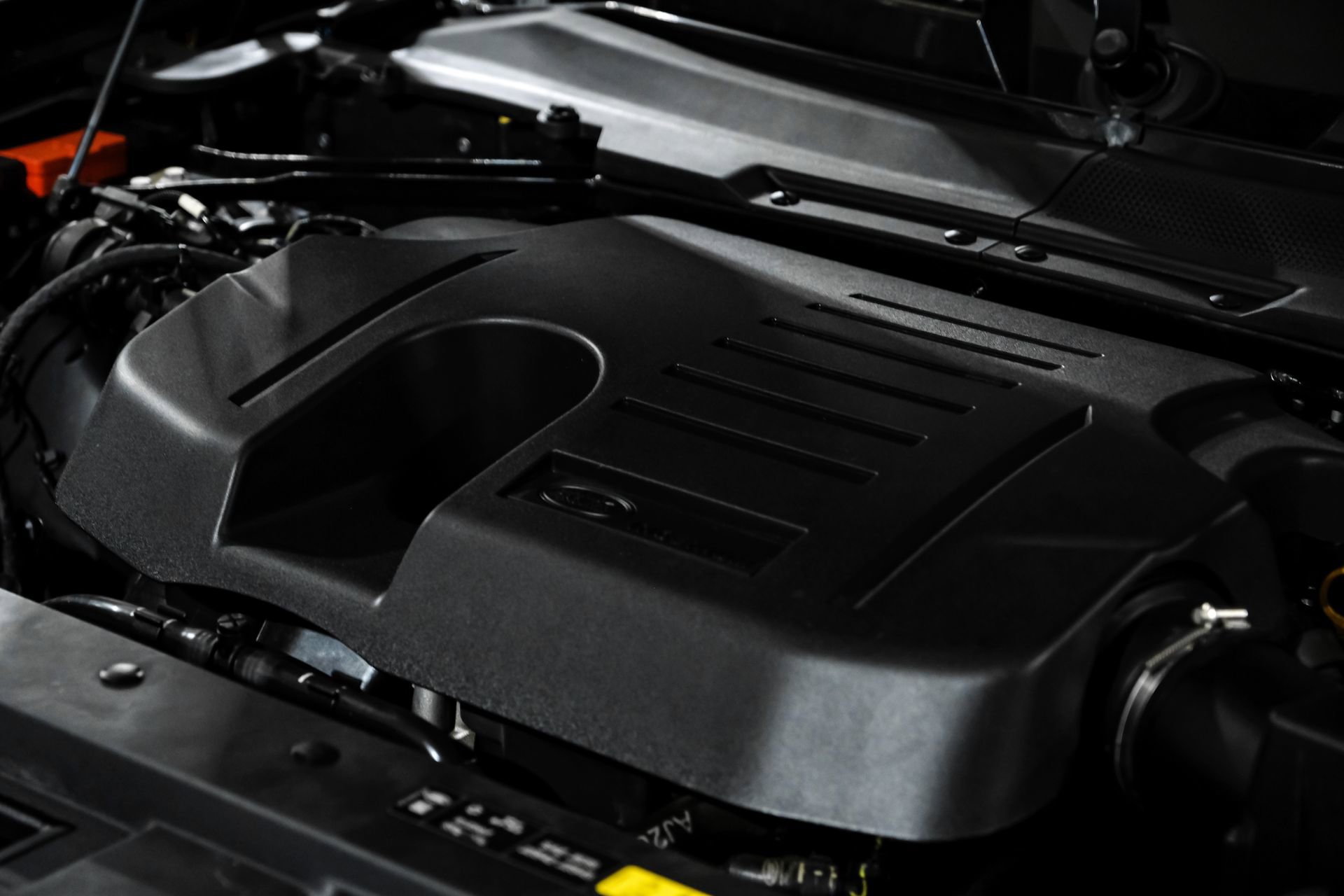 Used 2023 Land Rover Defender 110 SE image 54