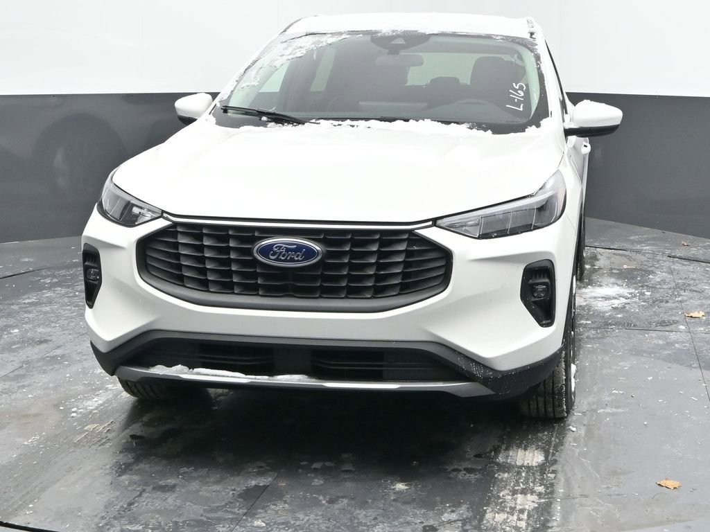 New 2026 Ford Escape Base w/ Class II Trailer Tow Package image 3