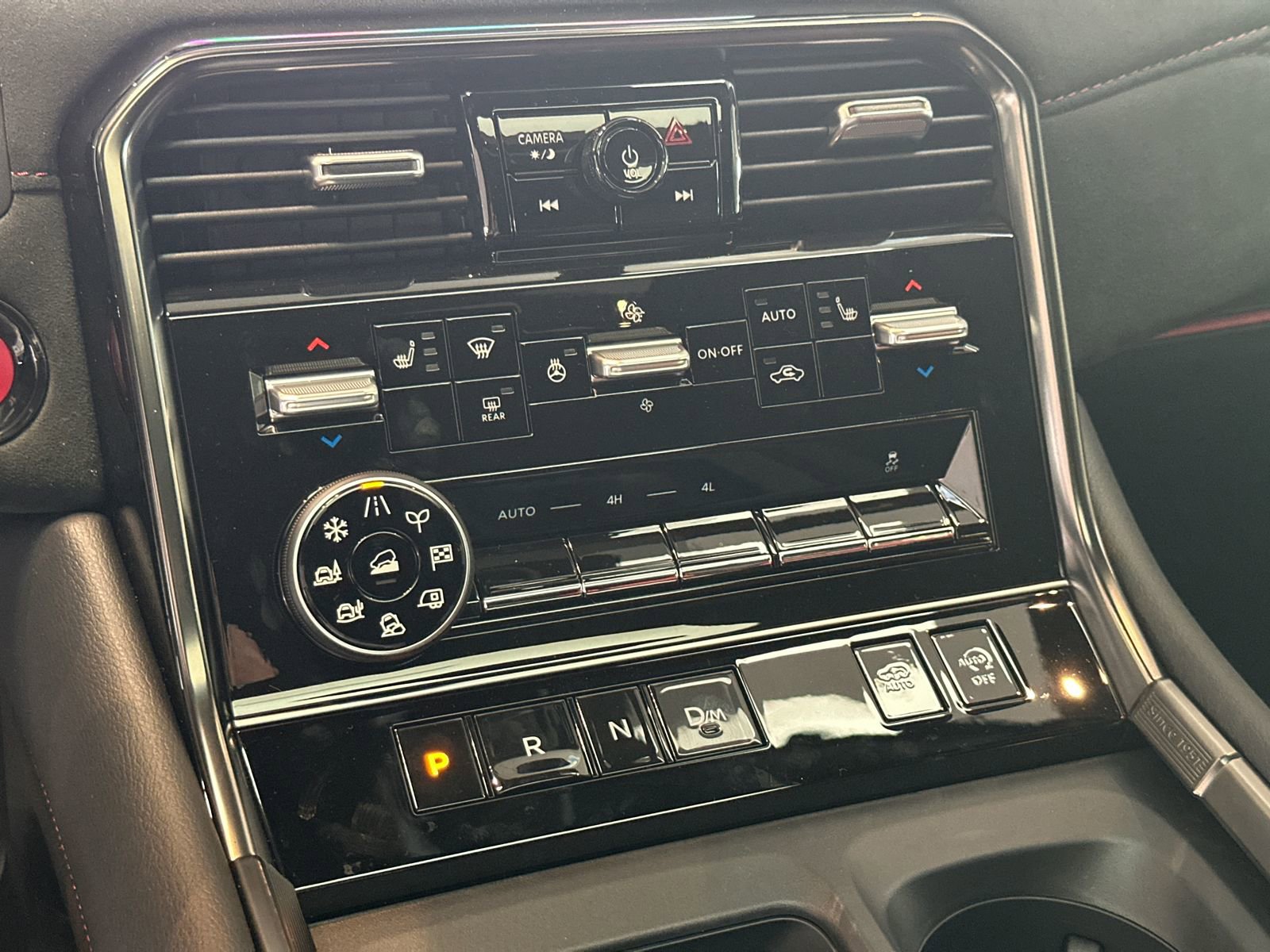 New 2026 Nissan Armada NISMO image 35