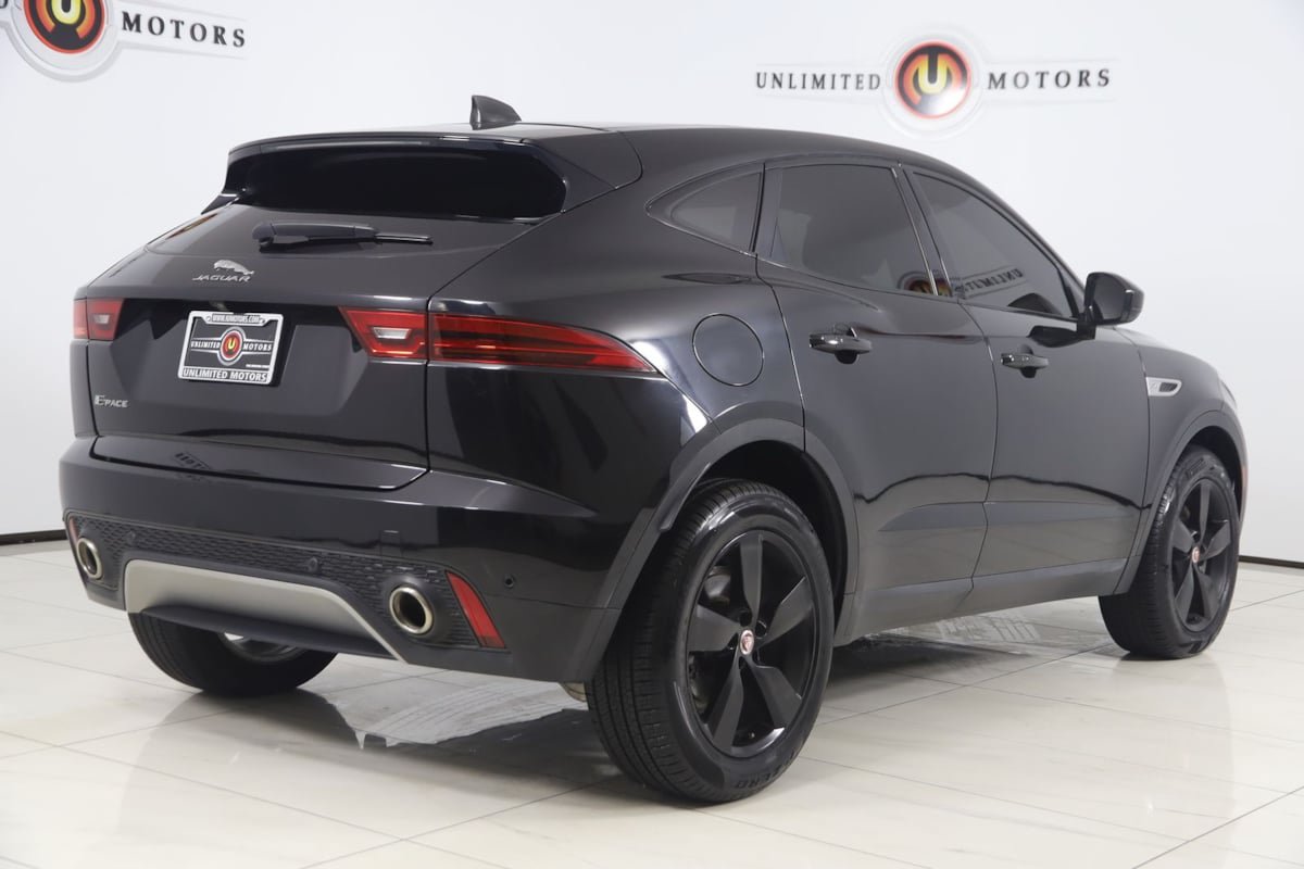 Used 2022 Jaguar E-PACE SE AWD/4WD image 3