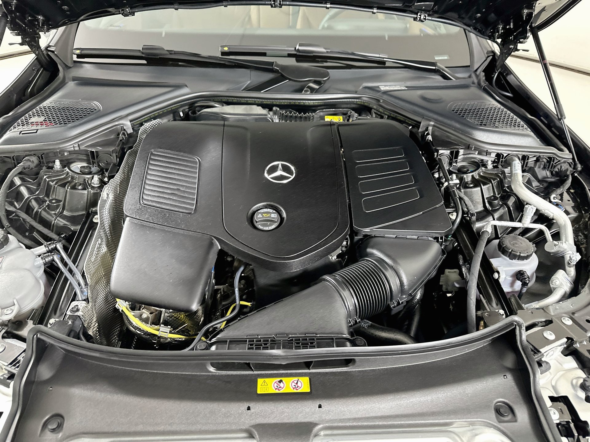 New 2027 Mercedes-Benz E 350 4MATIC Sedan image 32