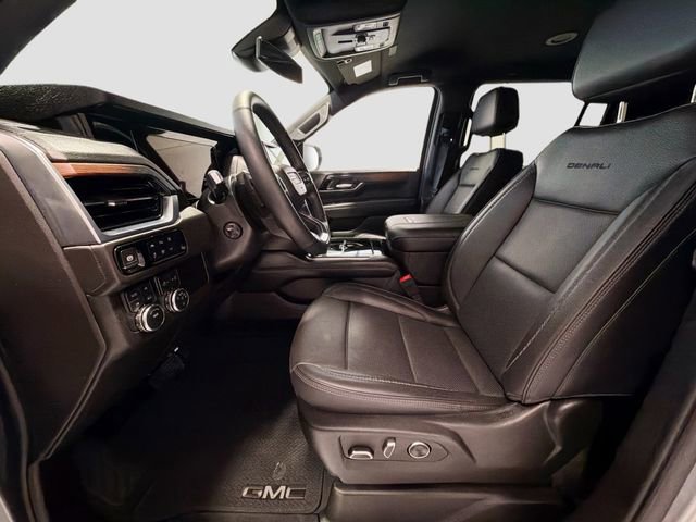 Certified 2025 GMC Yukon XL Denali image 18