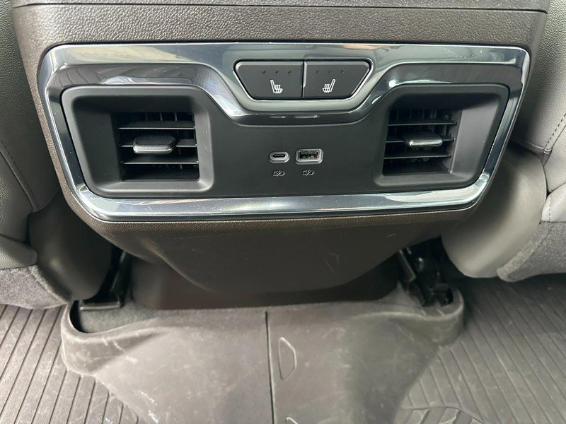 Certified 2024 Chevrolet Silverado 1500 LTZ w/ LTZ Premium Package image 11