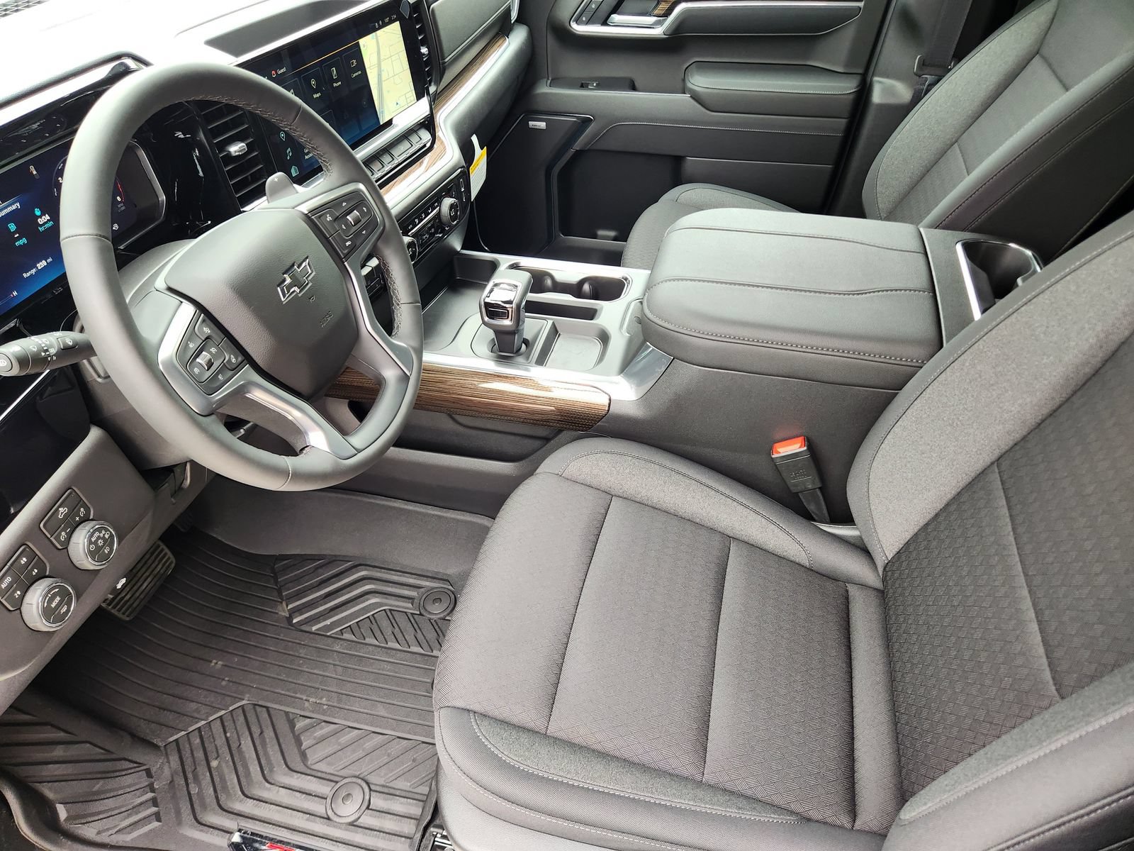 New 2026 Chevrolet Silverado 1500 LT Trail Boss w/ Convenience Package II AWD/4WD image 13