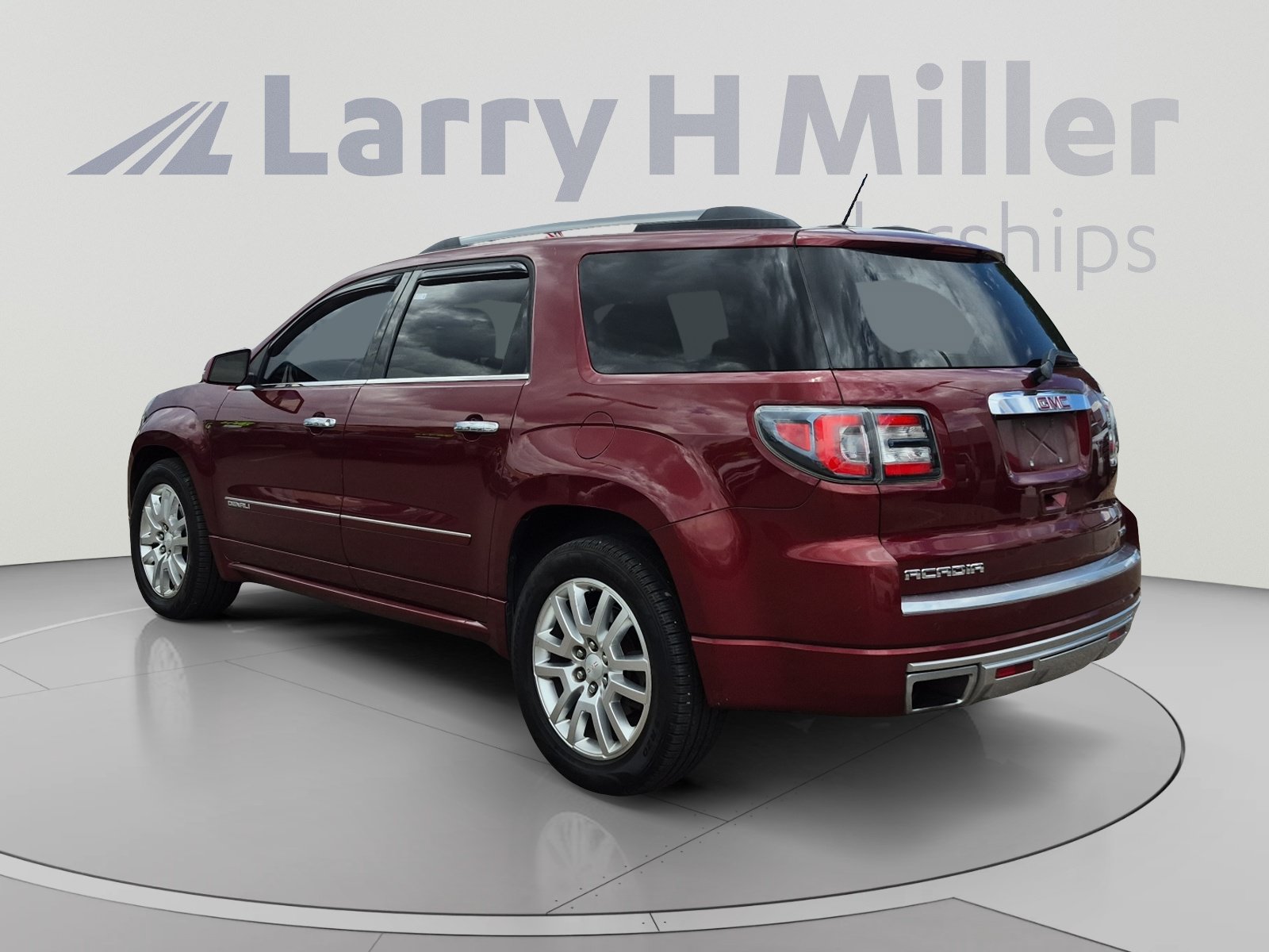 Used 2015 GMC Acadia Denali AWD/4WD image 3