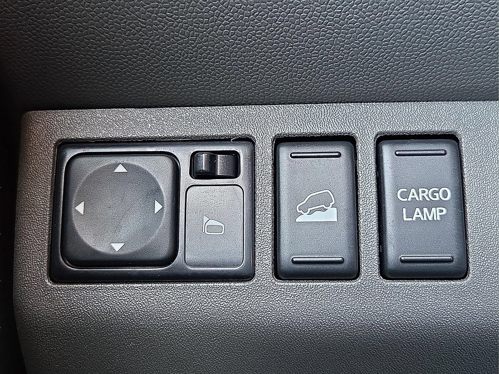 Used 2016 Nissan Frontier SV w/ SV Value Truck Package image 20