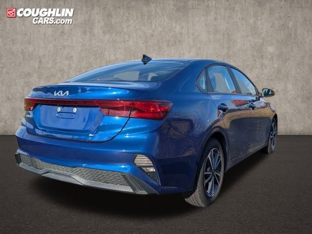 Used 2024 Kia Forte LXS w/ LXS Technology Package image 7