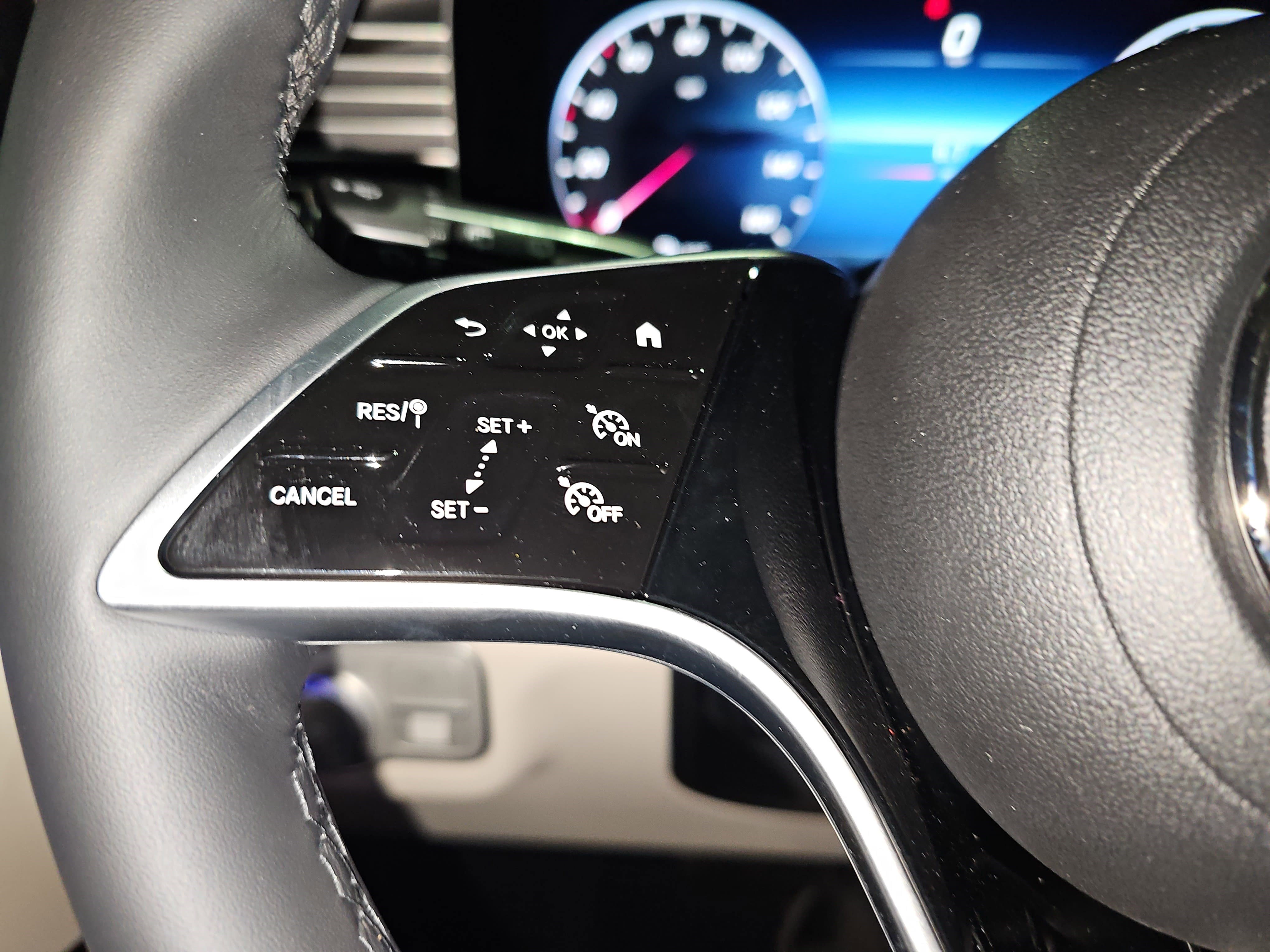 New 2026 Mercedes-Benz GLE 350 4MATIC image 18