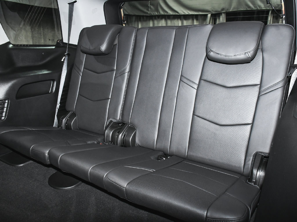Used 2020 Cadillac Escalade Luxury AWD/4WD image 53