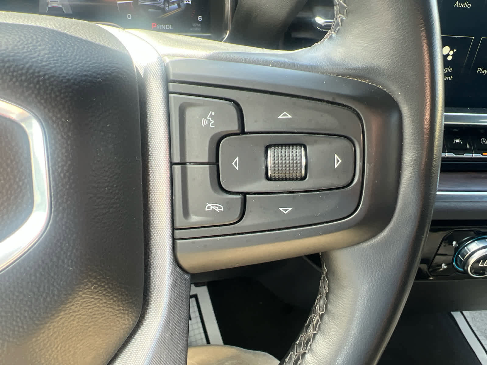 Used 2024 GMC Sierra 1500 SLT image 19