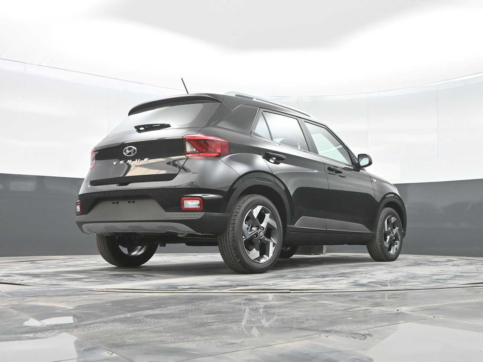 New 2026 Hyundai Venue SEL image 35