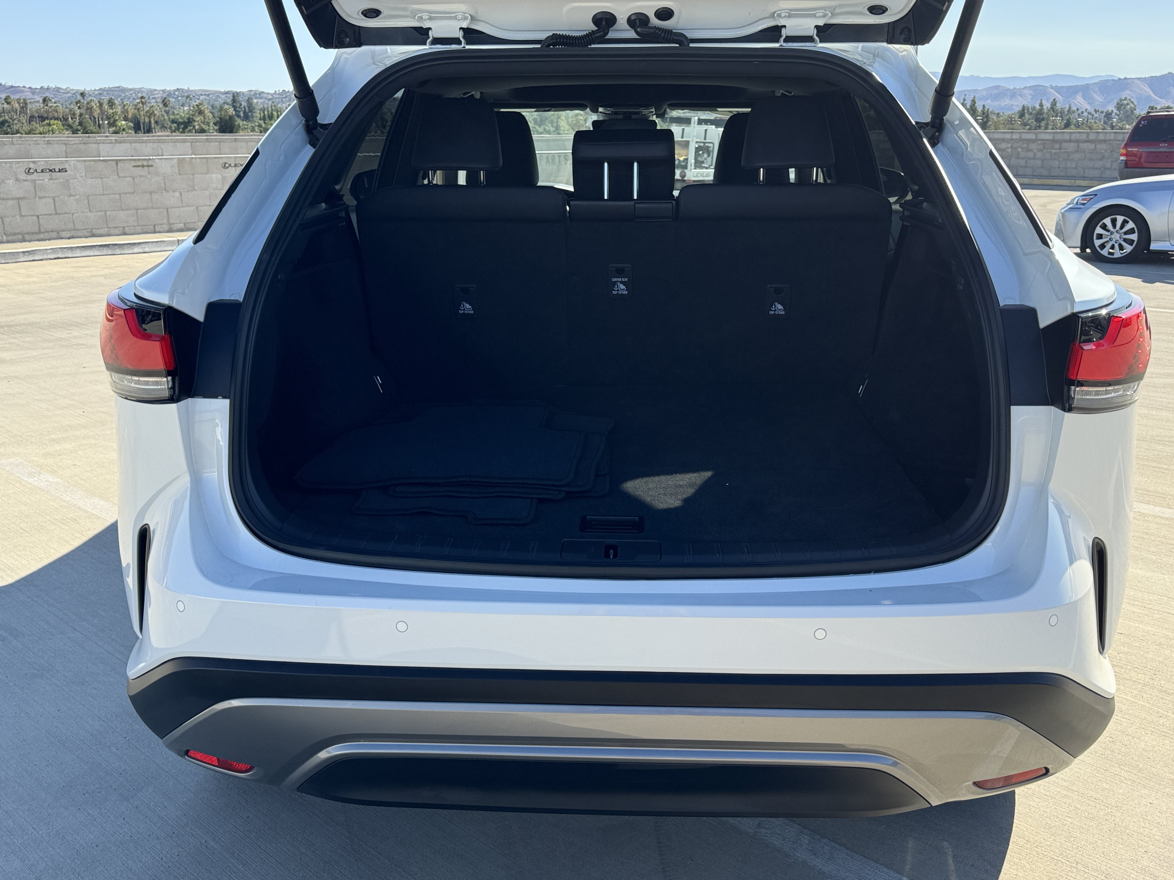 Certified 2026 Lexus RX 450h AWD w/ Convenience Package image 15