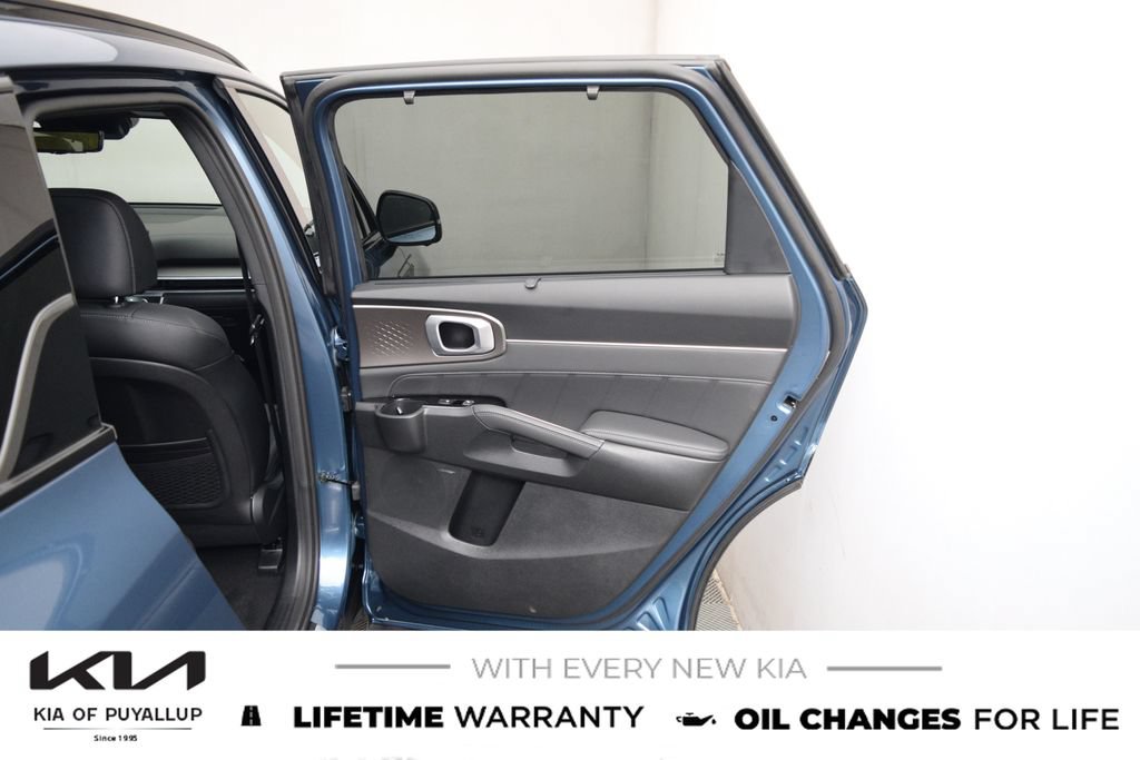 New 2026 Kia Sportage X-Line w/ X-Line Premium Package AWD/4WD image 13