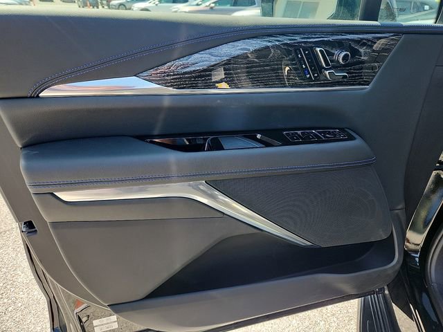 Certified 2026 Cadillac Escalade IQL Luxury image 12