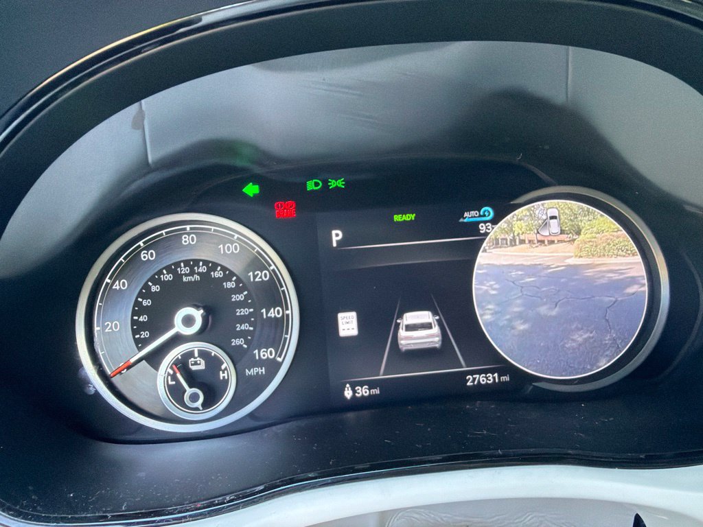 Used 2024 Genesis Electrified GV70 AWD/4WD image 11