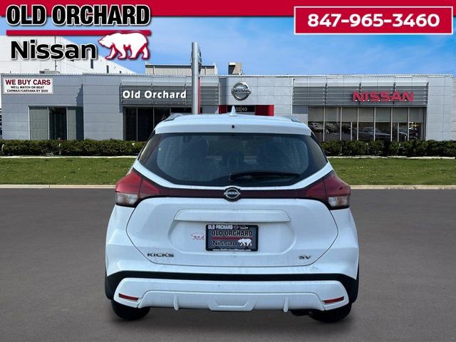 Used 2022 Nissan Kicks SV image 7
