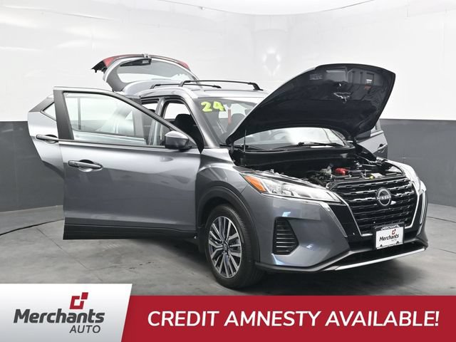 Used 2024 Nissan Kicks SV w/ Interior Electronics Package FWD image 40