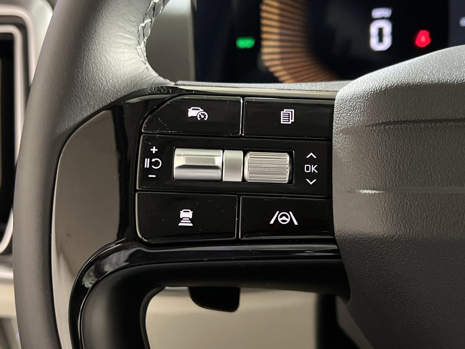 New 2026 Kia Sorento EX image 31