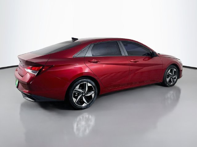 Used 2023 Hyundai Elantra SEL w/ Convenience Package FWD image 10