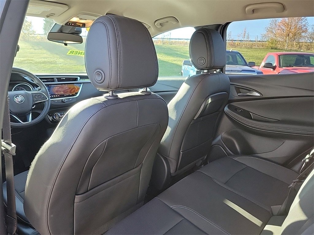 Used 2023 Buick Encore GX Select image 12