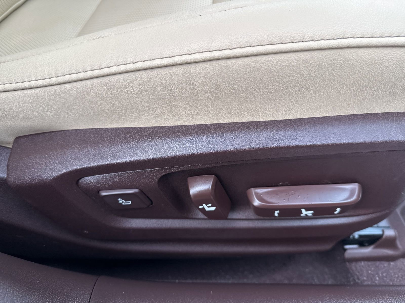 Used 2018 Lexus ES 350 w/ Navigation System Package image 38