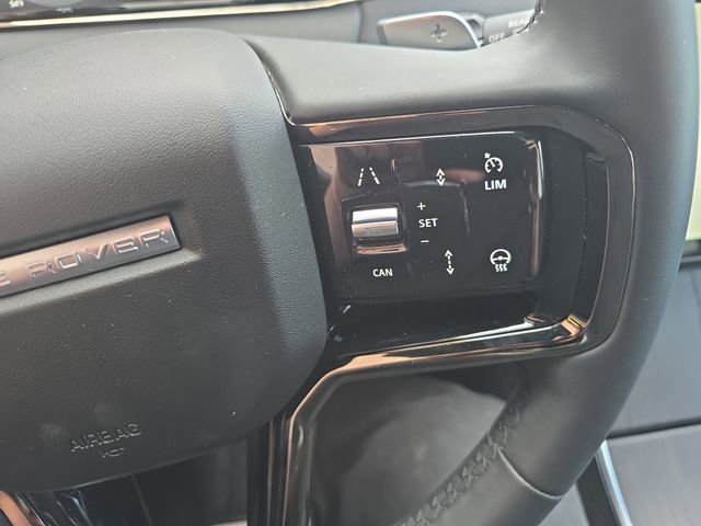 Used 2025 Land Rover Range Rover Evoque S image 18
