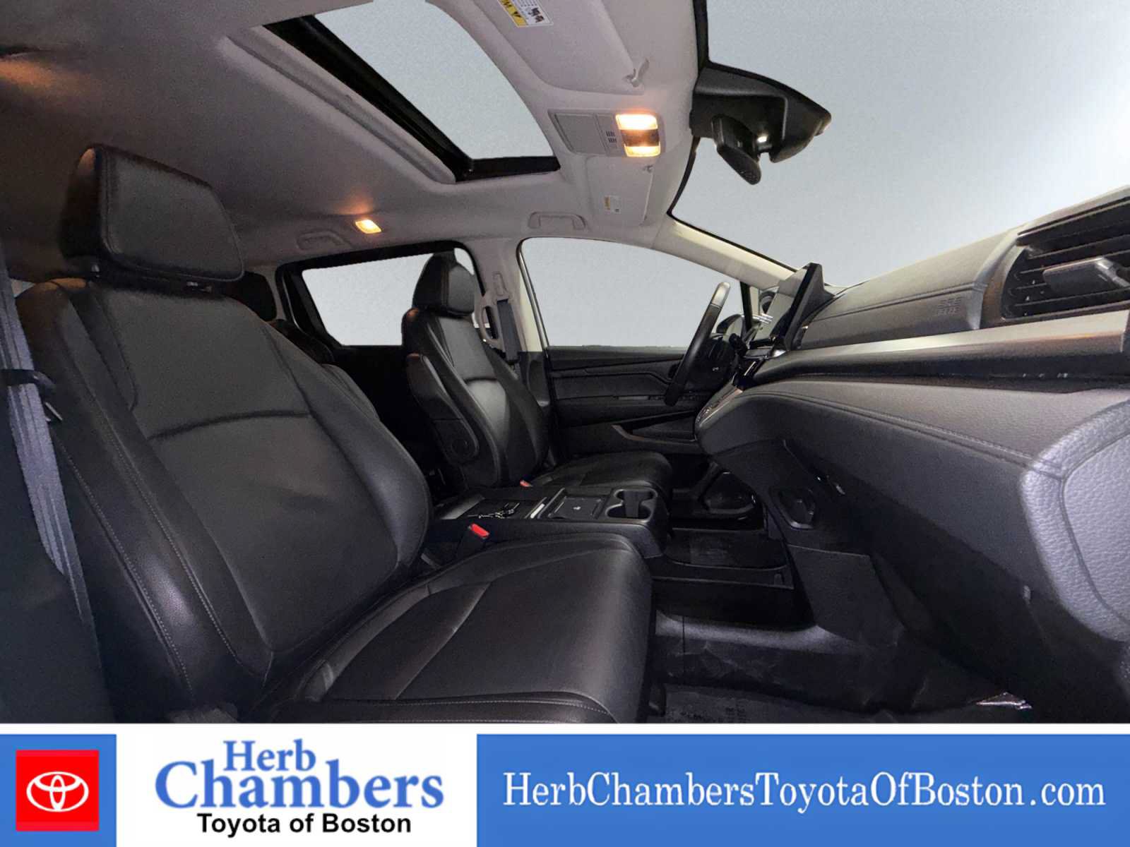 Used 2025 Honda Odyssey EX-L image 18