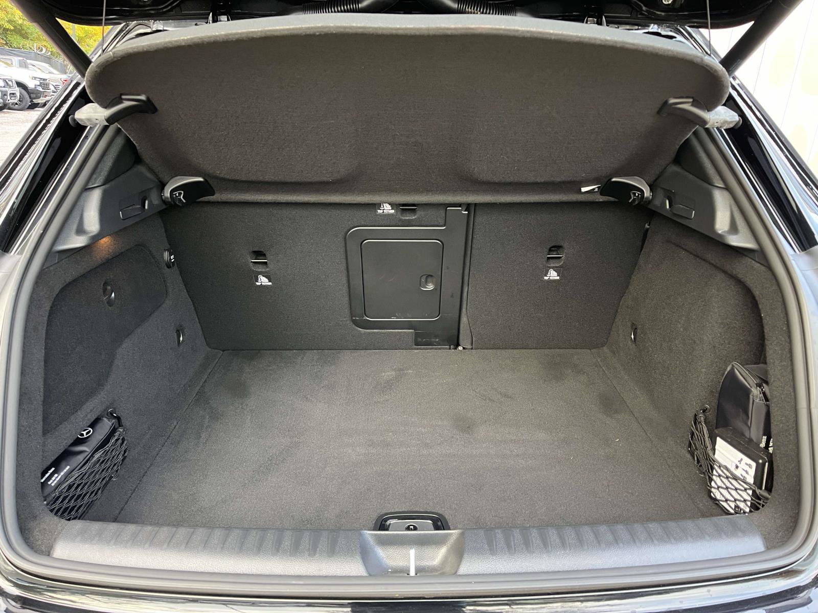 Used 2019 Mercedes-Benz GLA 250 4MATIC image 10