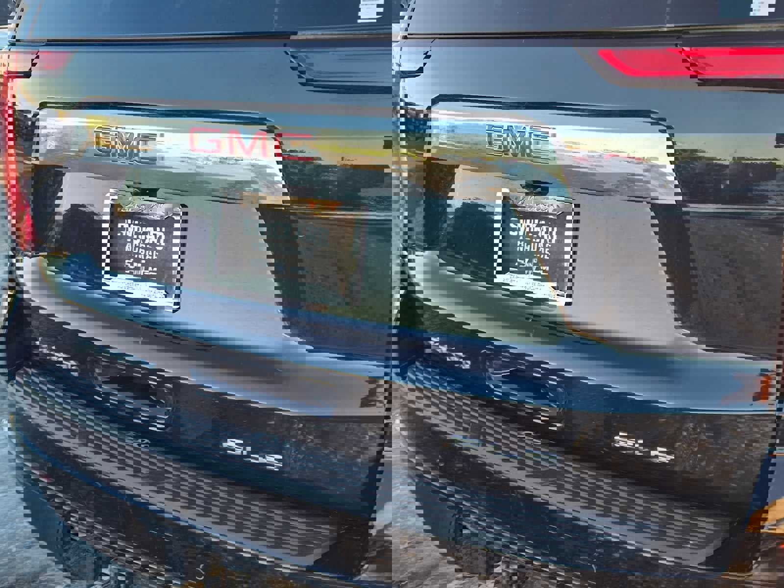 Used 2022 GMC Yukon SLE w/ Max Trailering Package image 14