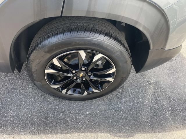 Used 2023 Chevrolet TrailBlazer LT FWD image 16
