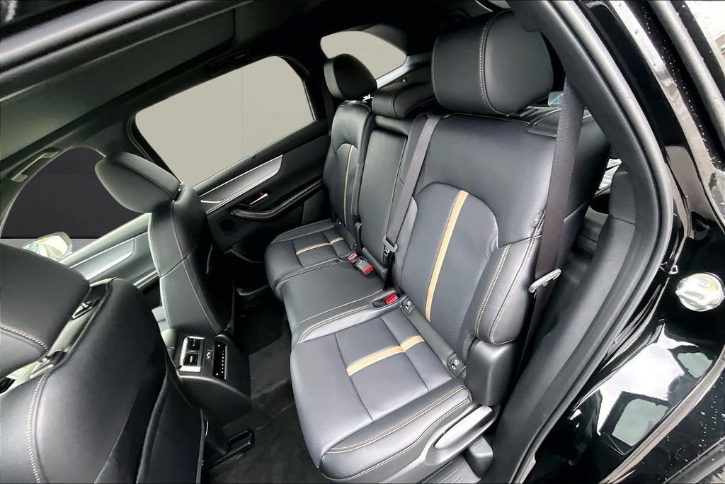 Used 2026 MAZDA CX-90 3.3 Turbo w/ Premium Plus Pkg image 10