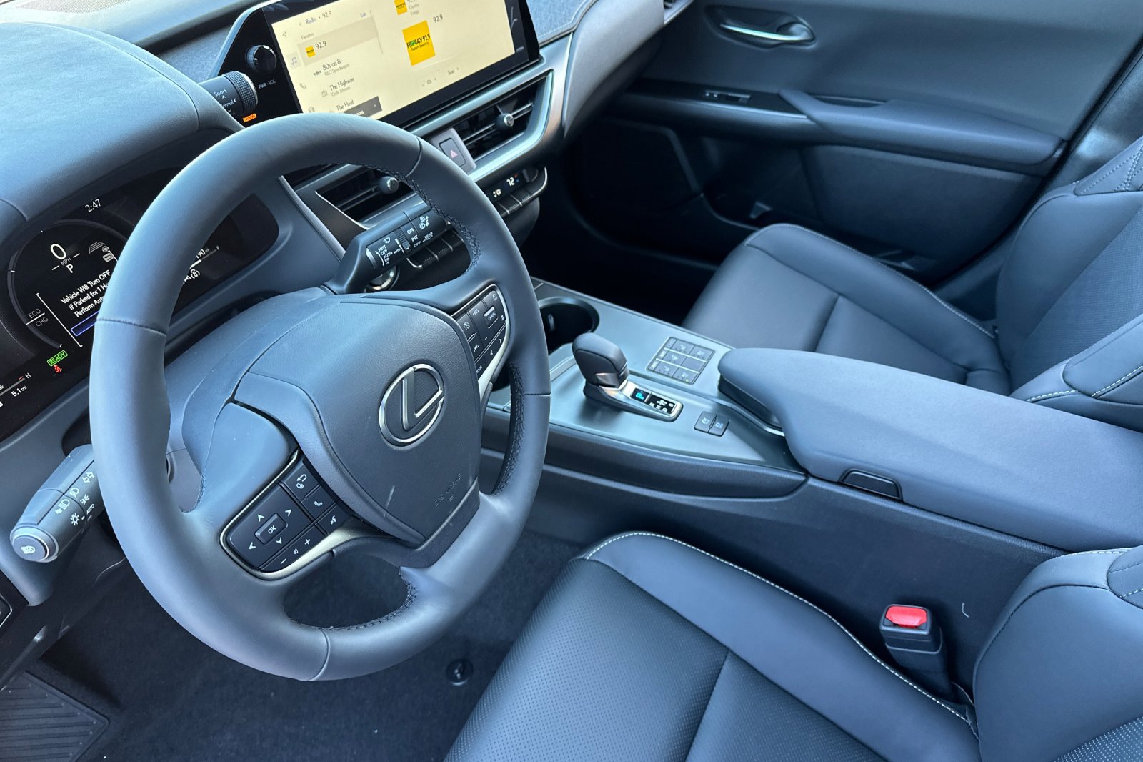 New 2026 Lexus UX 300h FWD image 10