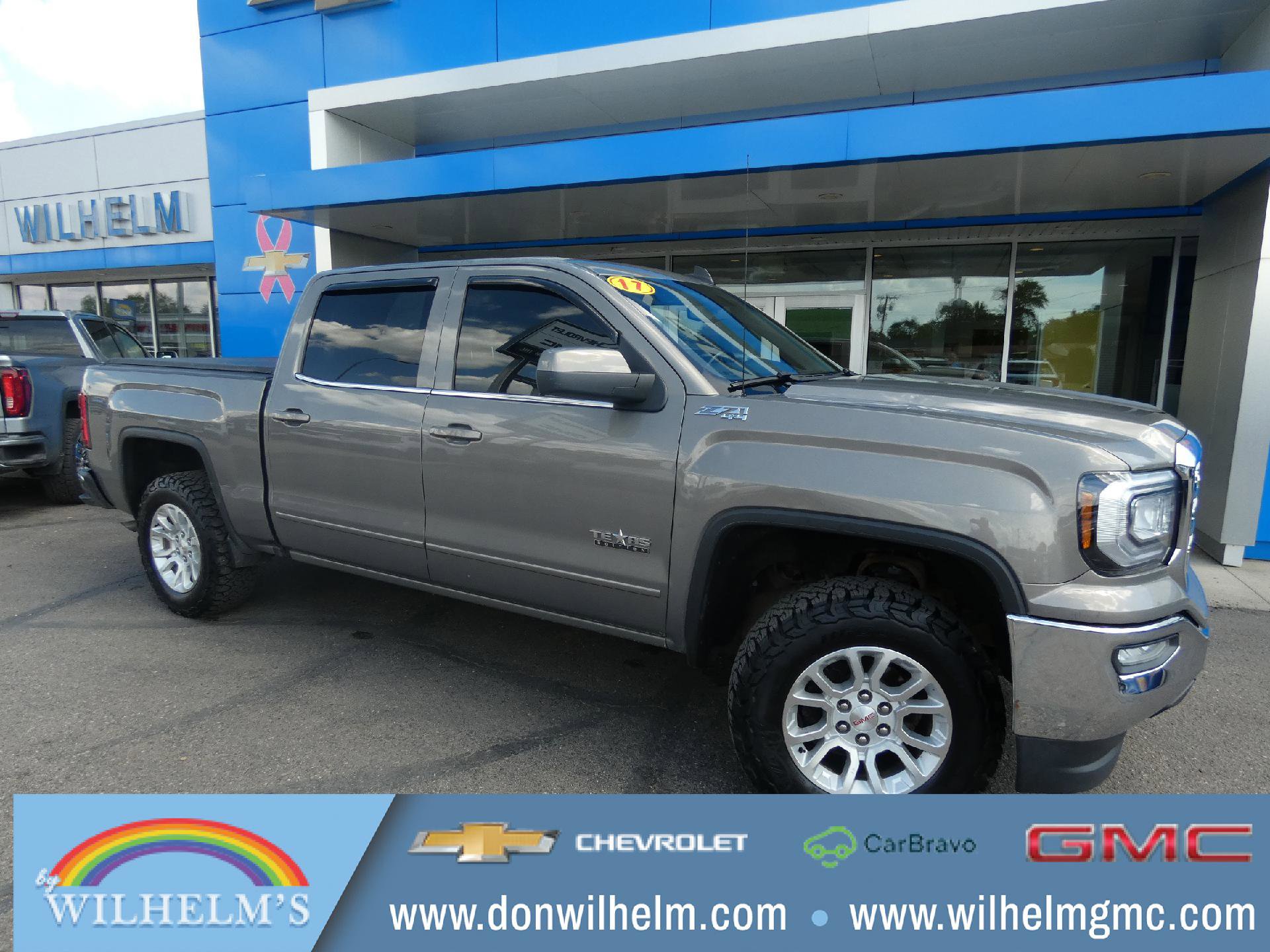 Used 2017 GMC Sierra 1500 SLE w/ Texas SLE Value Package AWD/4WD image 1