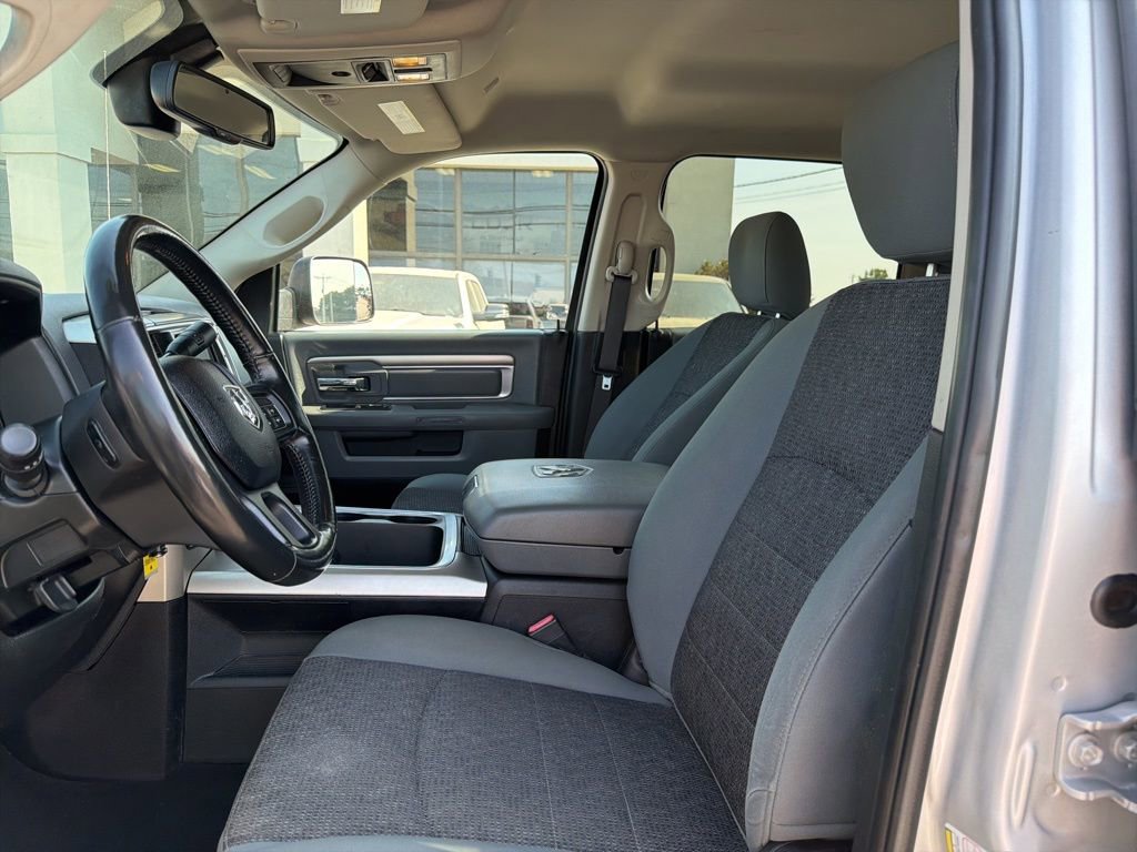 Used 2018 RAM 2500 Big Horn image 31