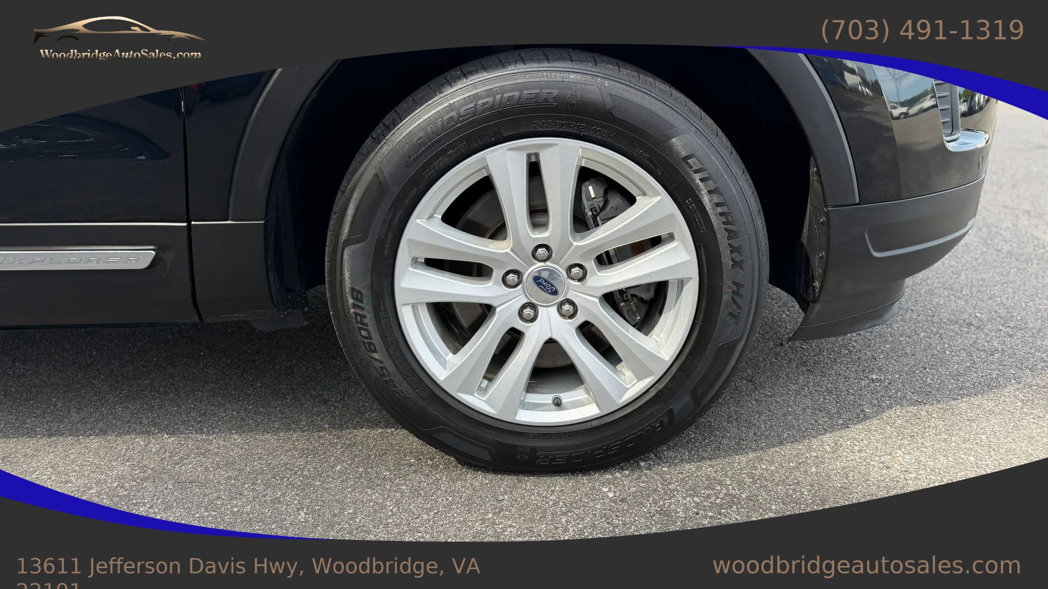 Used 2018 Ford Explorer XLT w/ Equipment Group 202A AWD/4WD image 36