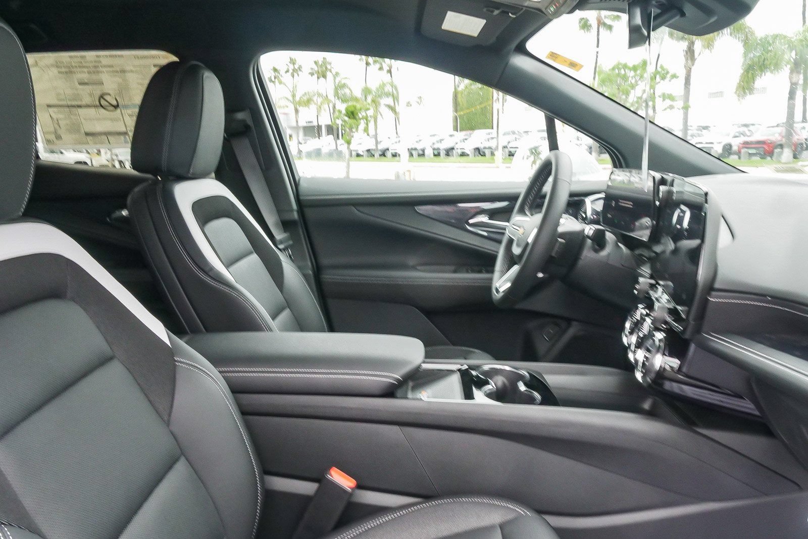 New 2026 Chevrolet Blazer EV LT FWD image 16