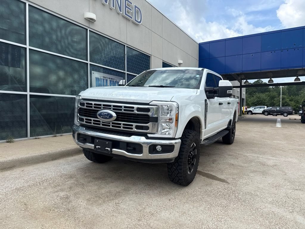 Used 2025 Ford F250 XLT w/ Tremor Off-Road Package AWD/4WD image 4