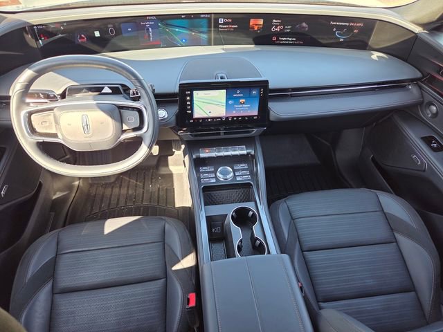 Used 2025 Lincoln Nautilus Reserve w/ Jet Appearance Package image 14