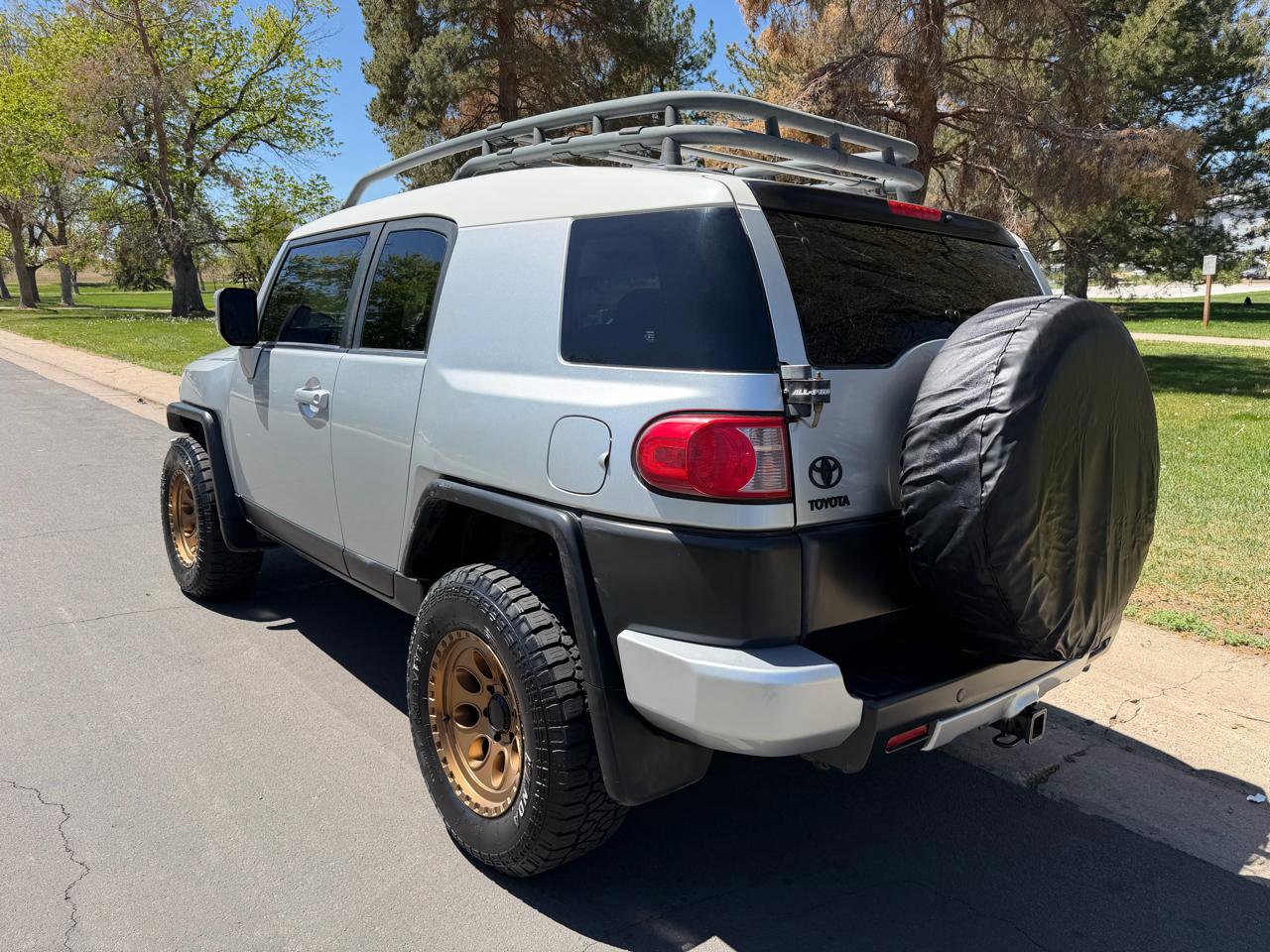 Used 2007 Toyota FJ Cruiser 4WD image 3