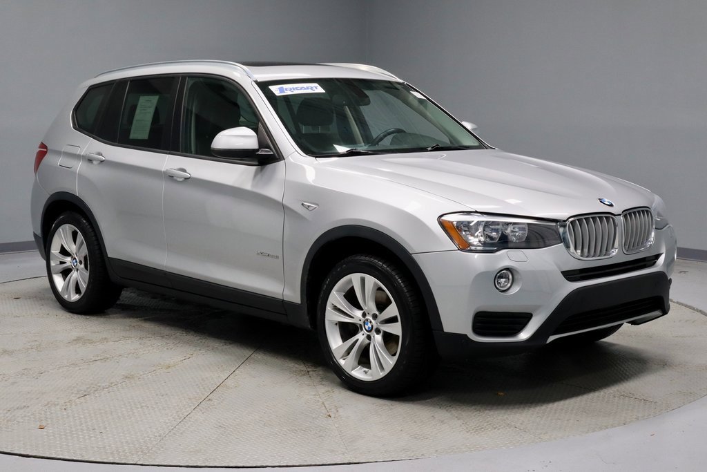 Used 2016 BMW X3 xDrive28i image 1