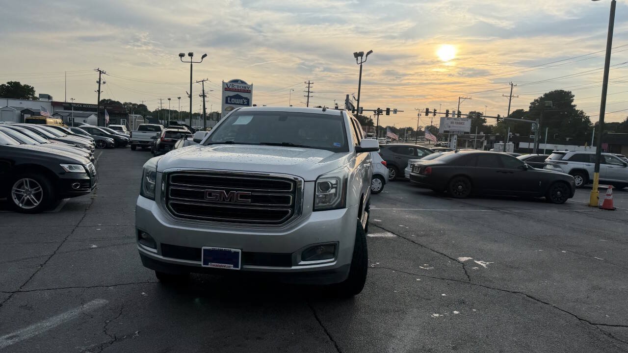 Used 2015 GMC Yukon XL SLE AWD/4WD image 5